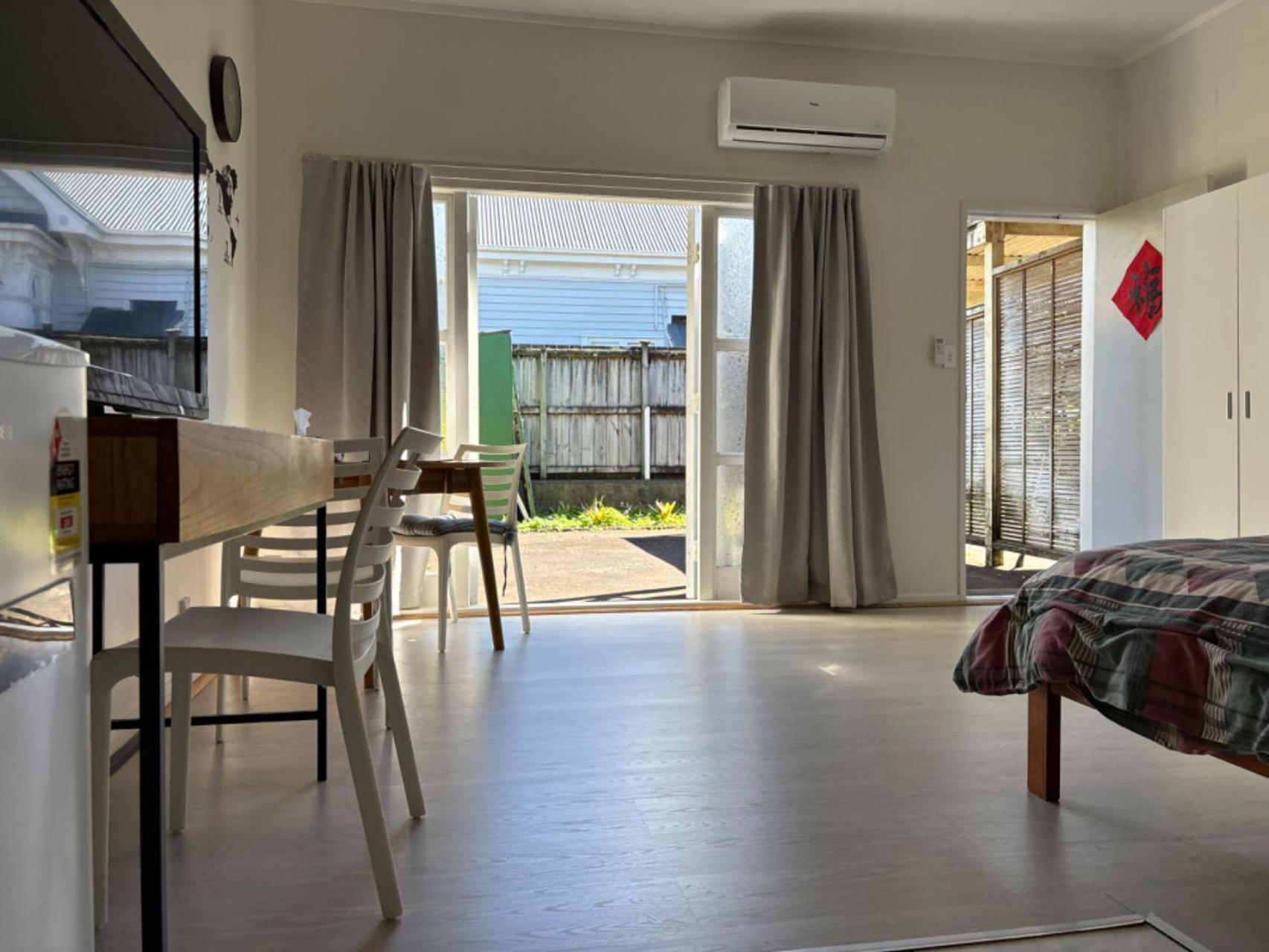 Epsom Red House Villa โอ๊คแลนด์ ภายนอก รูปภาพ